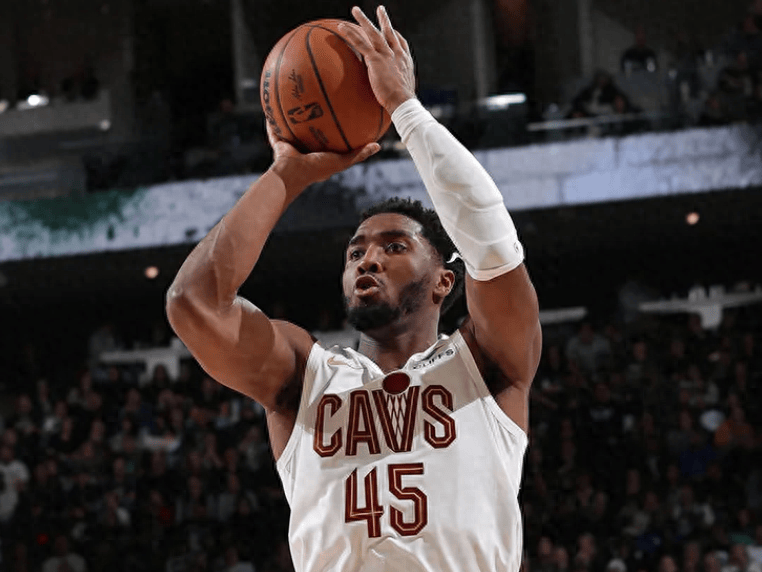 包含阿扎伦卡在中国队比赛中连败，绝杀引发热议！的词条-开云官网首页